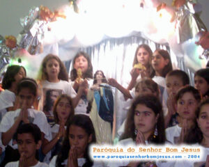 2004_002_coral_coroacao_mes_maria (1)